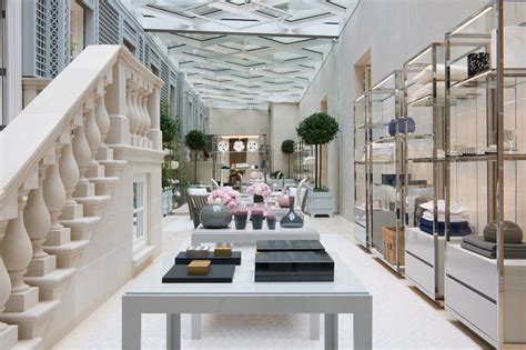 christian dior restaurant london|Christian Dior London office.